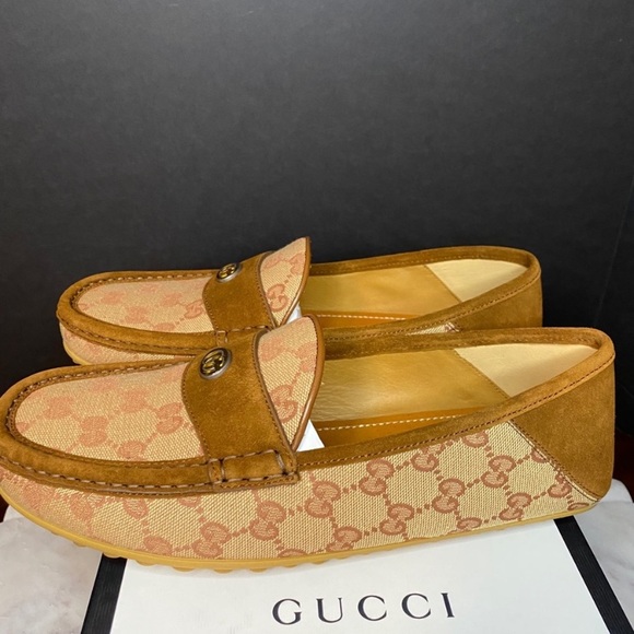 Gucci supreme bee loafer 🐝 - Picture 1 of 9